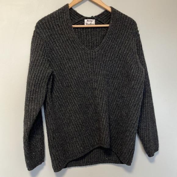 Acne Studios Gray 100% Wool Ribbed Sweater - Picture 2 of 5